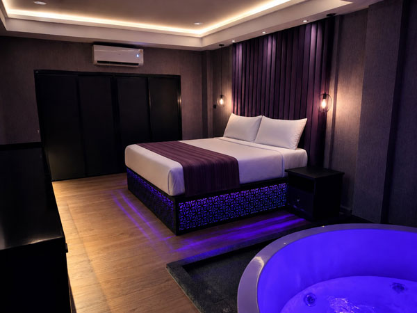 nuru-house-massage-1-600