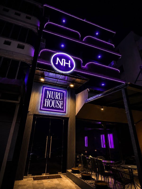 nuru-house-massage-door-600